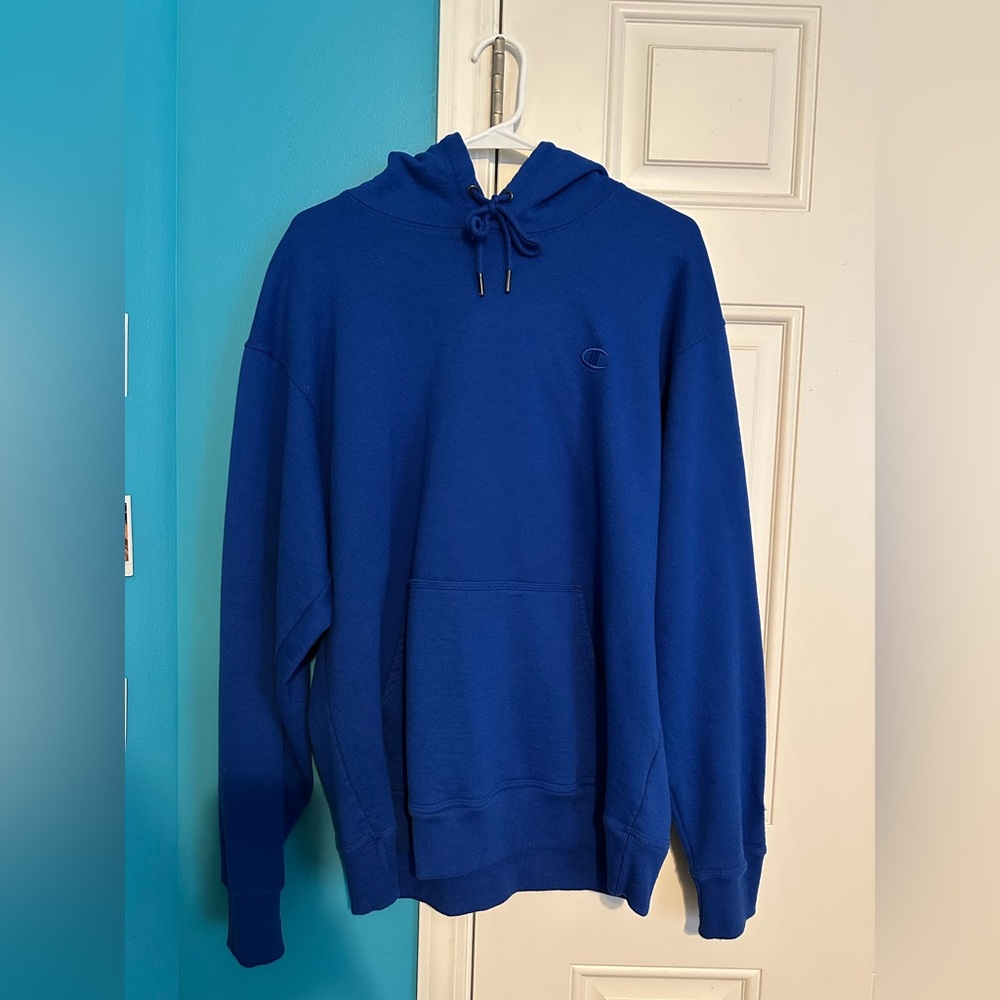 Champion Men's Royal Blue Pullover Hoodie